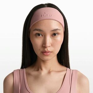 🔥NWT SKIMS x NIKE Headband HIMALAYAN